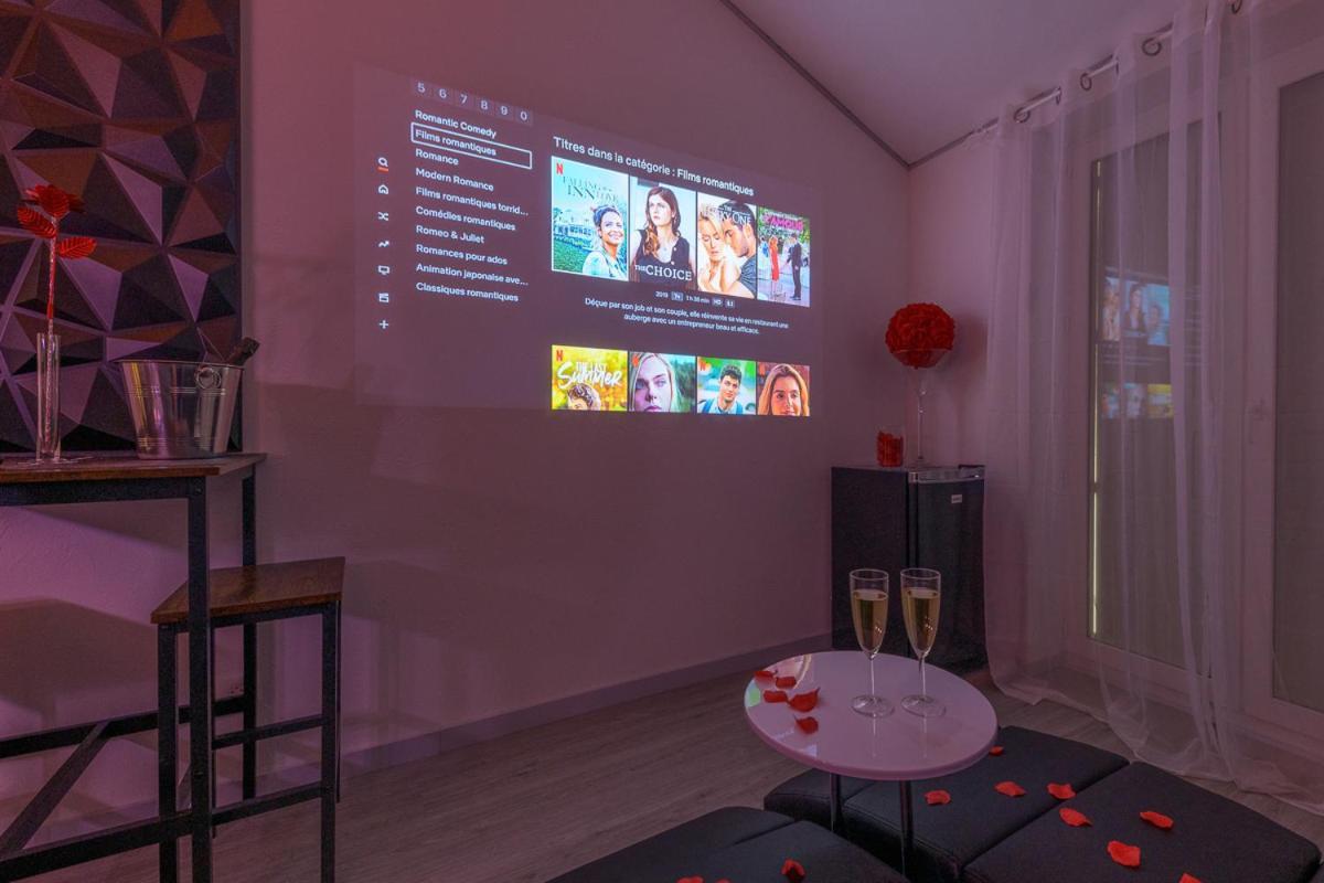 Love Room - Suite Romantique Avec Spa Privatif Le Puy-en-Velay エクステリア 写真