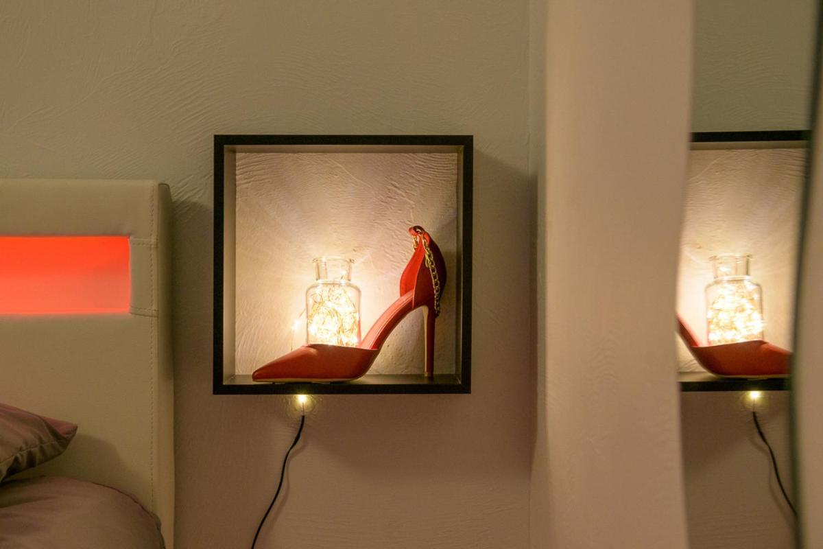 Love Room - Suite Romantique Avec Spa Privatif Le Puy-en-Velay エクステリア 写真